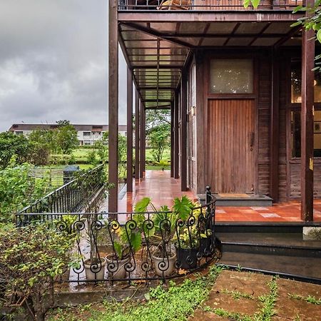 Saffronstays Boulevard Loghouse - A Wooden Chalet Amidst Nature Kārli المظهر الخارجي الصورة