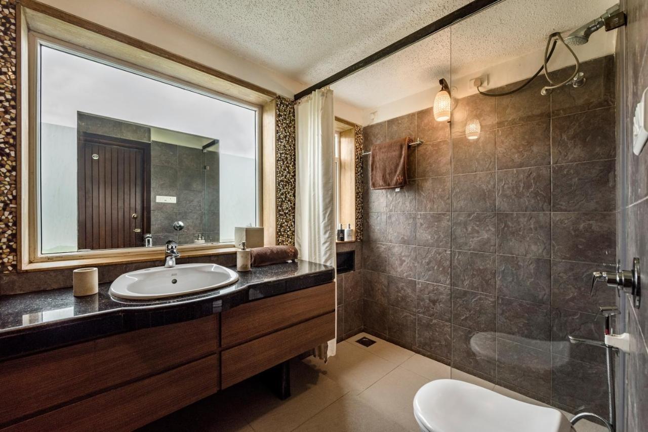 Saffronstays Boulevard Loghouse - A Wooden Chalet Amidst Nature Kārli المظهر الخارجي الصورة