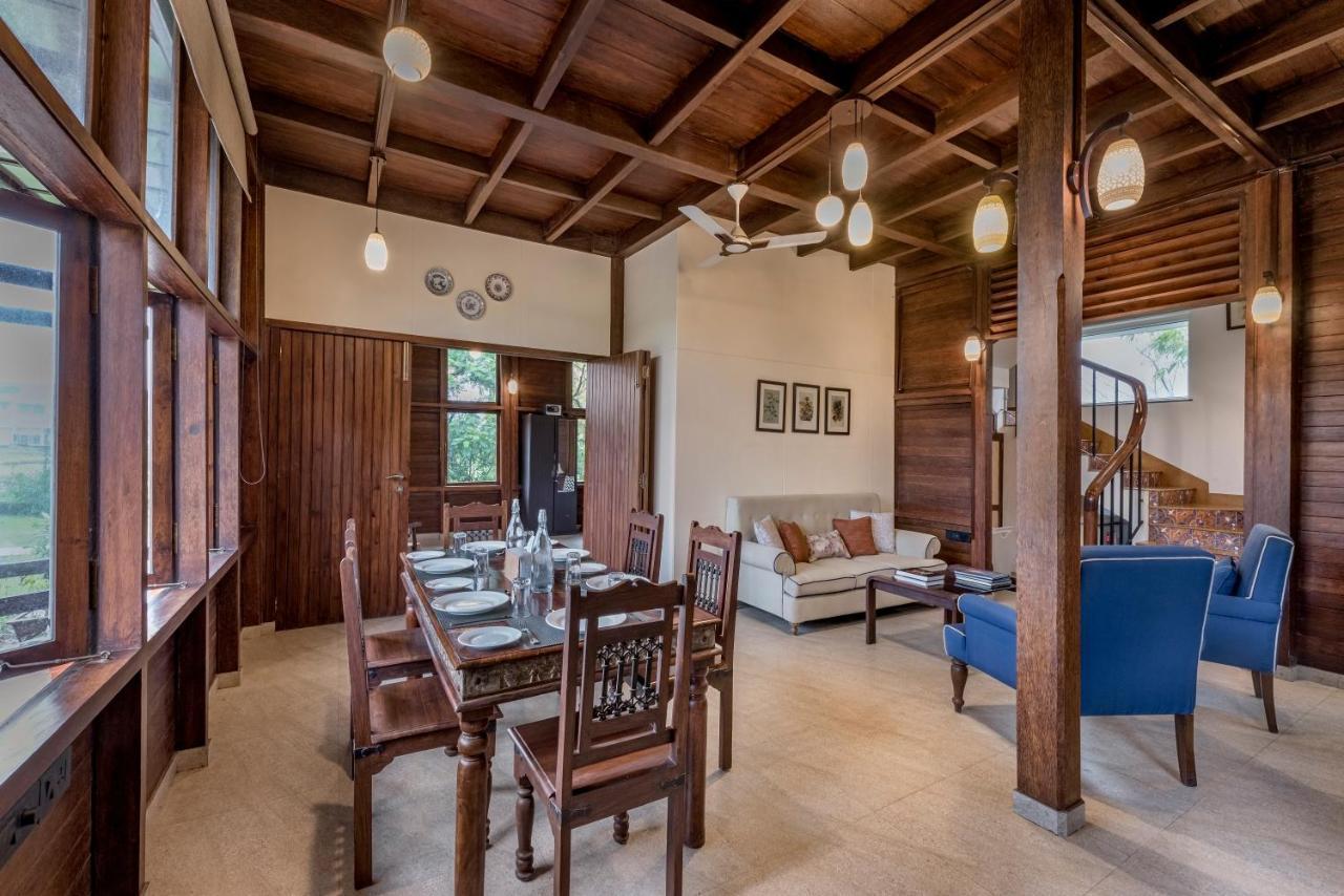 Saffronstays Boulevard Loghouse - A Wooden Chalet Amidst Nature Kārli المظهر الخارجي الصورة