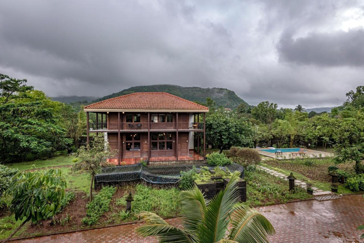 Saffronstays Boulevard Loghouse - A Wooden Chalet Amidst Nature Kārli المظهر الخارجي الصورة
